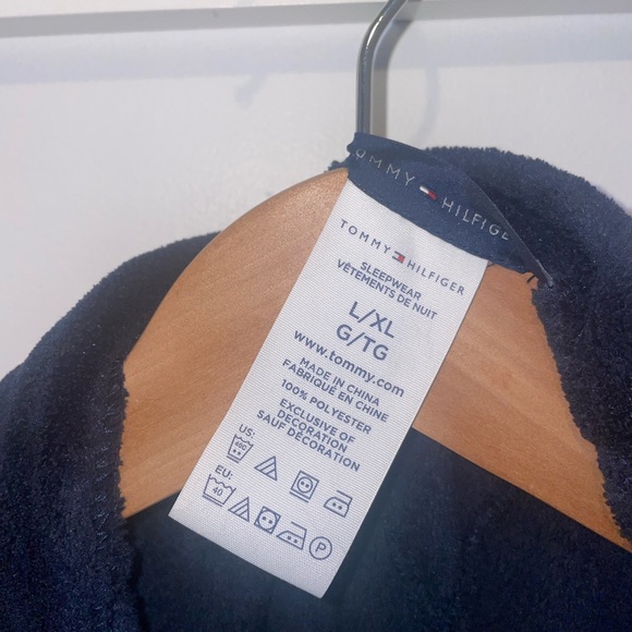 Tommy Hilfiger Robe - Picture 2 of 4